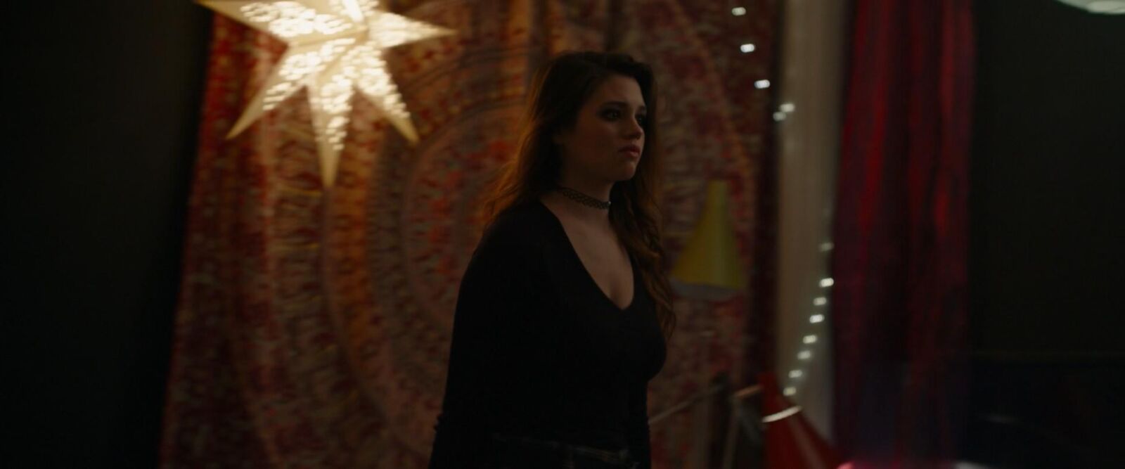 India Eisley está caliente