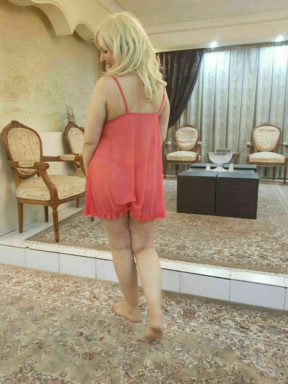 sexy iranian wifes 