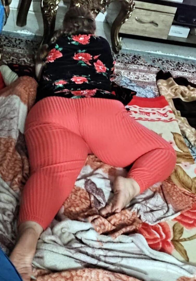 iranian feet