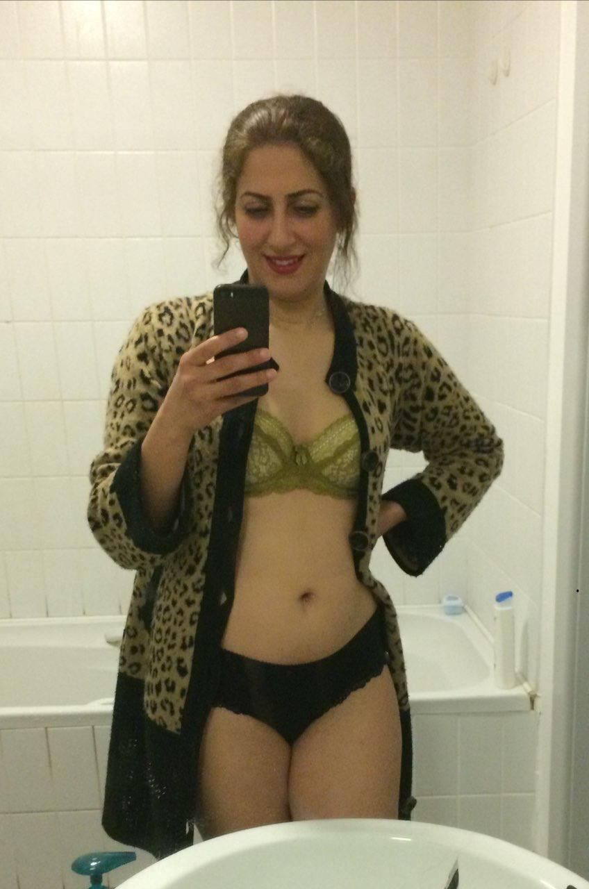 sexy iranian wife milf rana