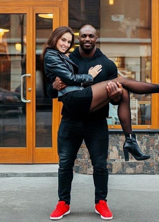 Cuckold inter -racial AI