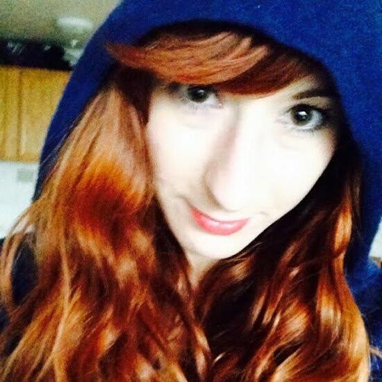 Amateur Redheaded Hotwife Tamara J