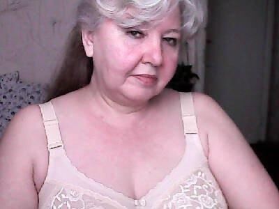 Amateur granny Klavdia from Naberezhnyje Chleny in Russia