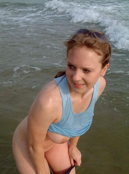 Jessica on the beach