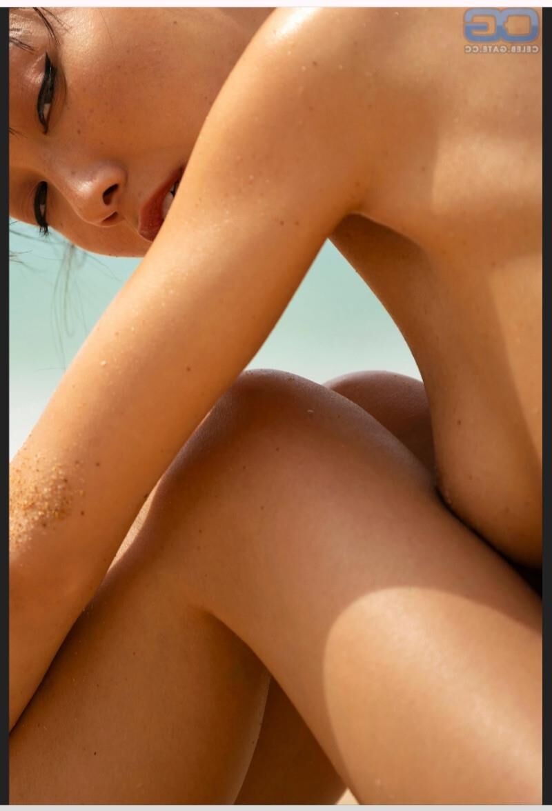 Kim Shinobi, Asian German nude model