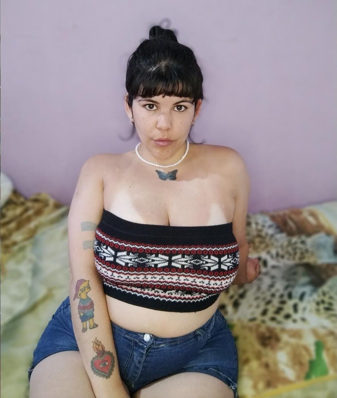 Hairy Pussy Light Skin Latina Vera