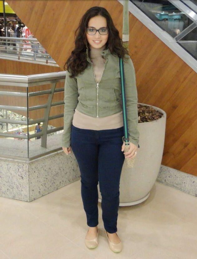 P interest In Beauty Focus on Petite Latina model