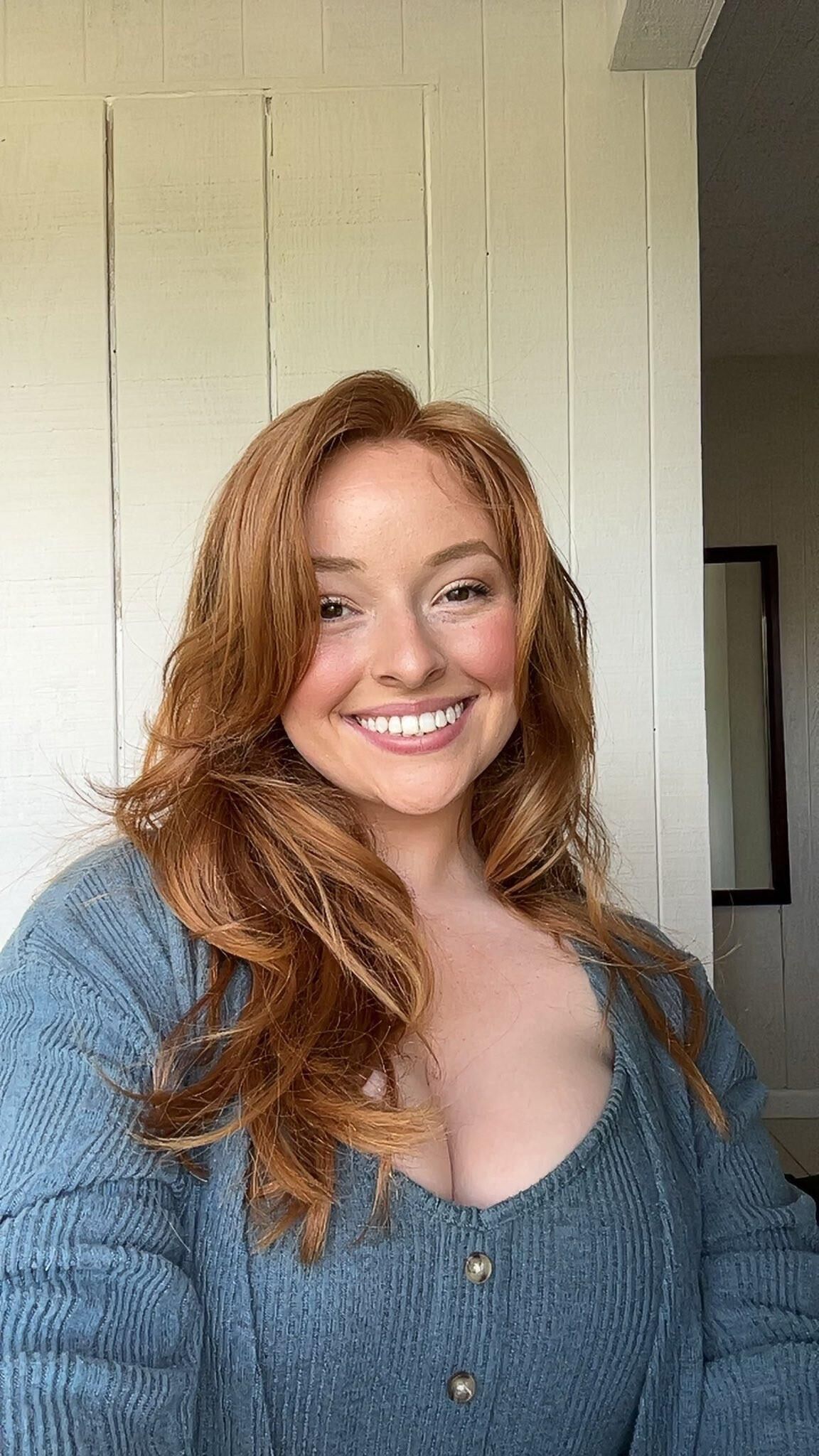 Kaia Huge Boobs Big Ass Redhead Gorgeous Girl Mixed Hot Shots
