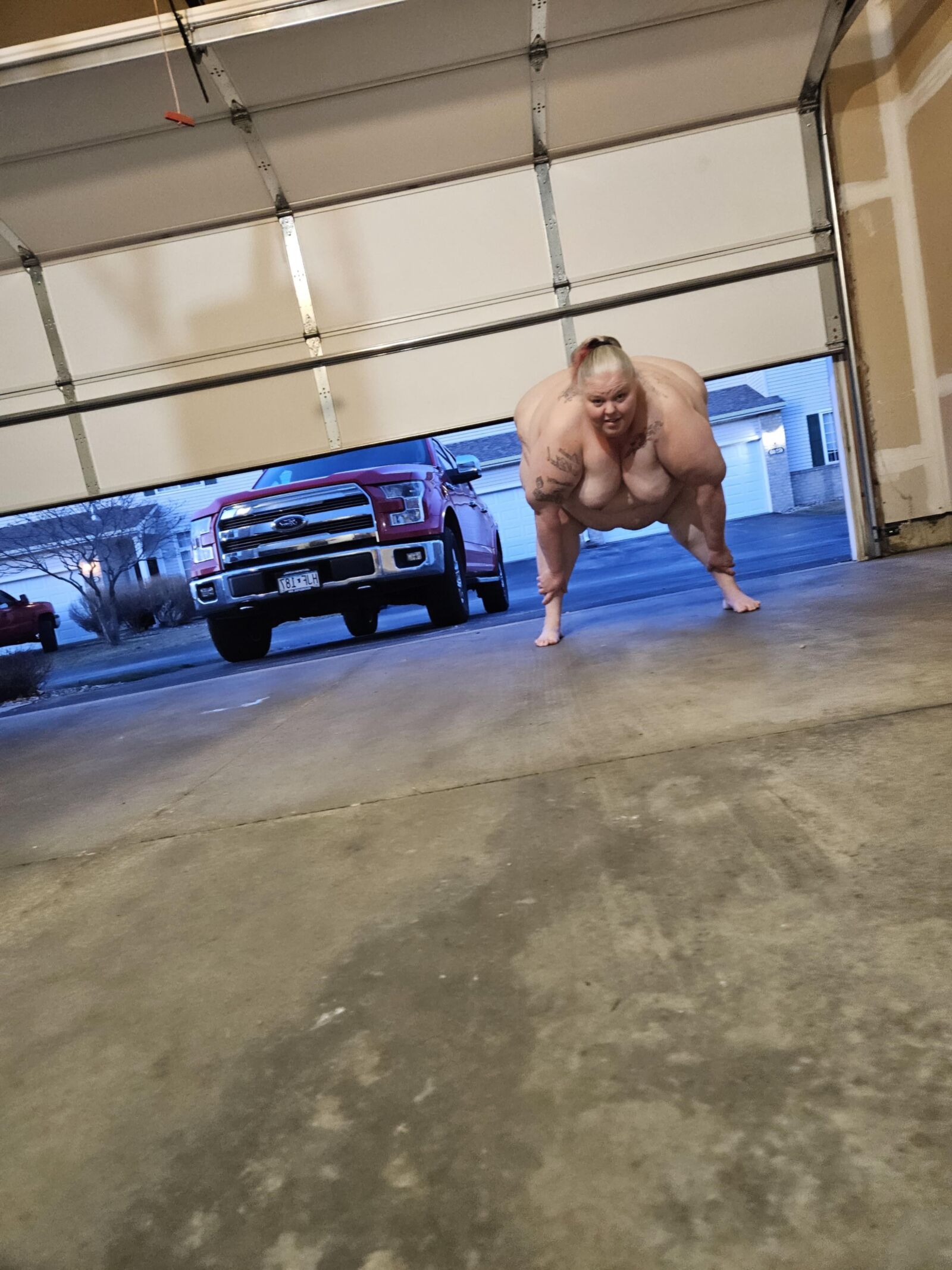 April Thompson Fat White Nasty gross body Fuck Pig. 