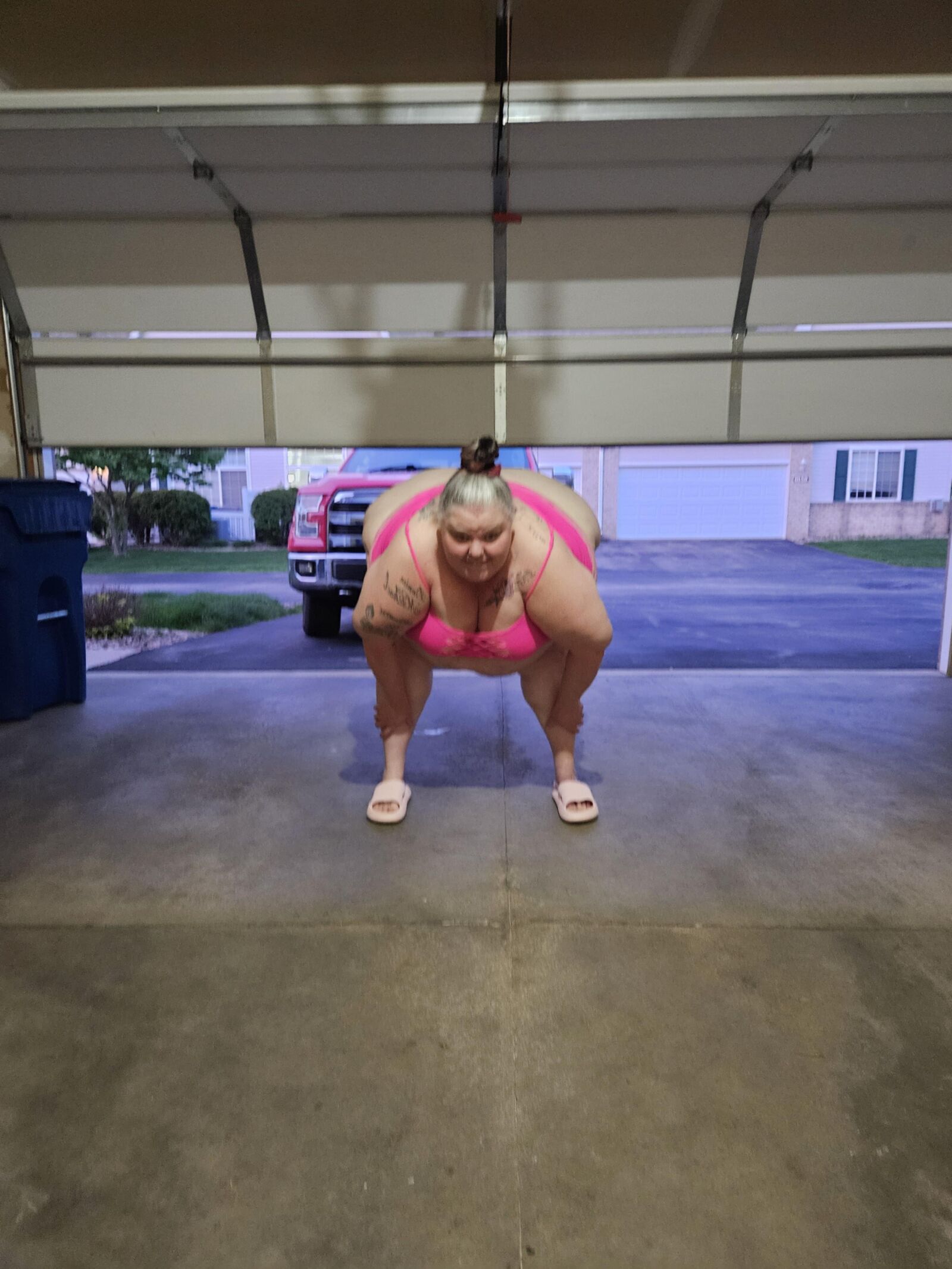April Thompson Fat White Nasty gross body Fuck Pig. 