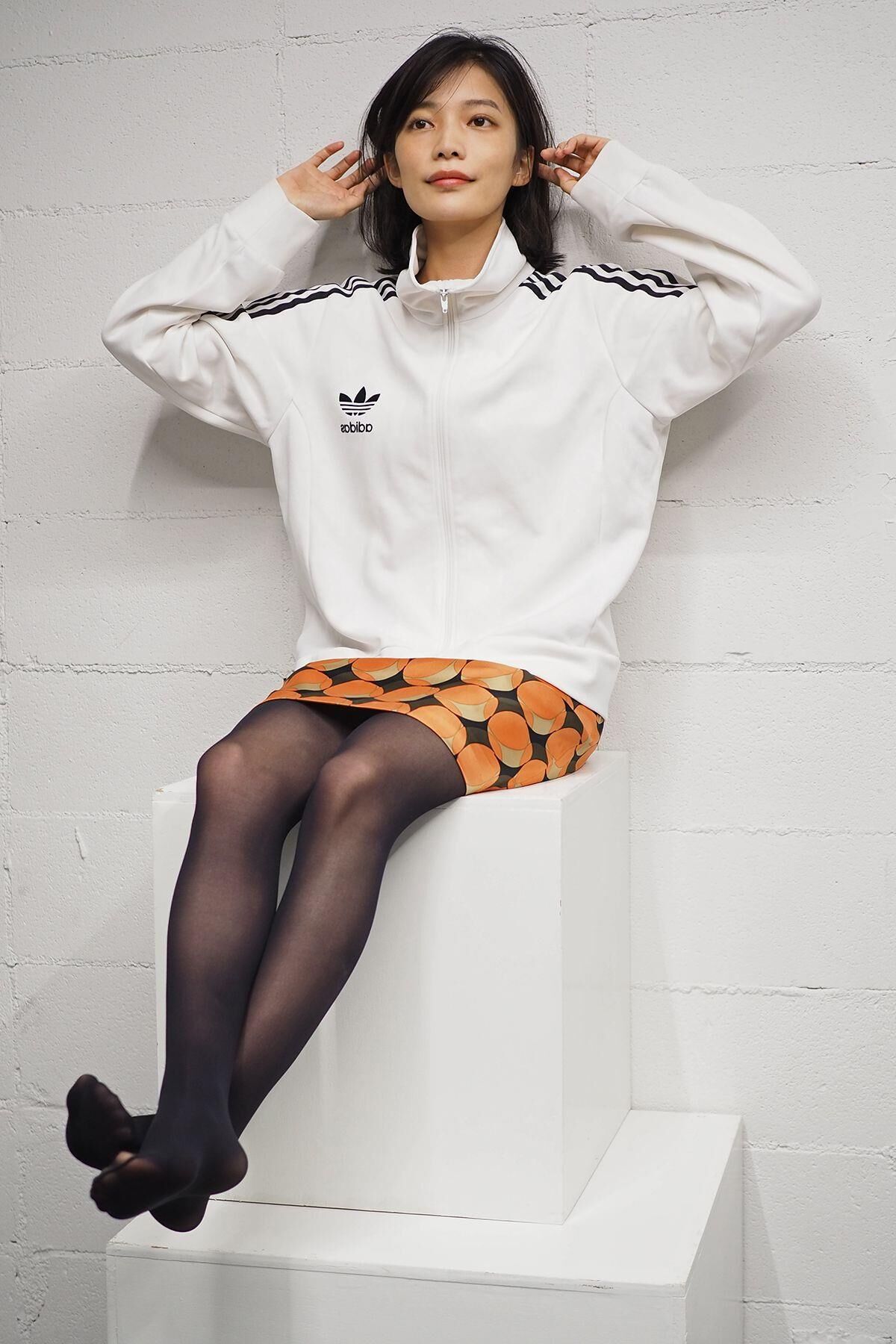 Asians with slutty black nylonfeet