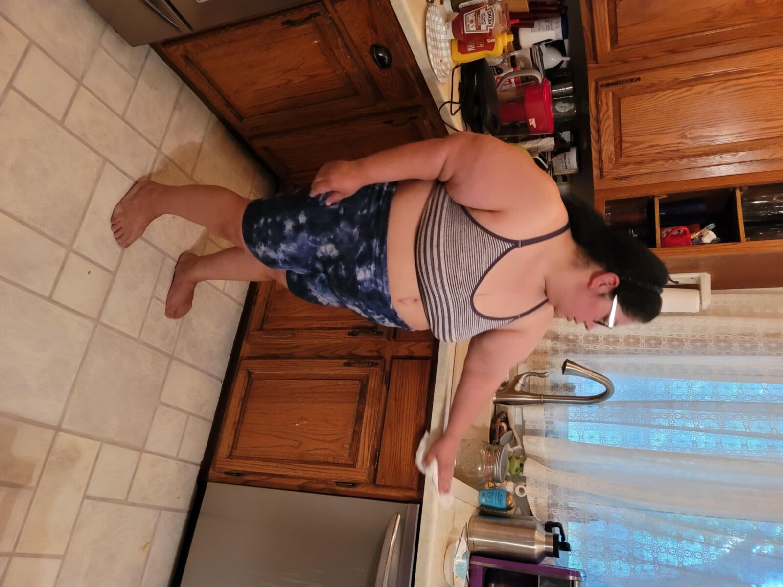 Native buss down Mindy