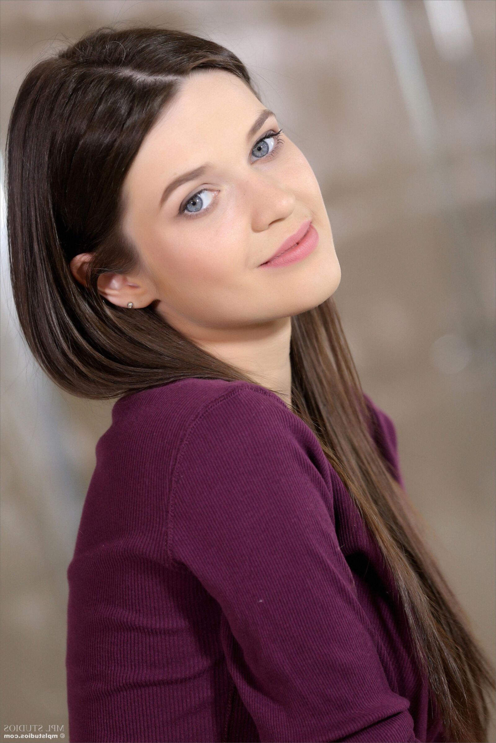 Amelia Comfort First