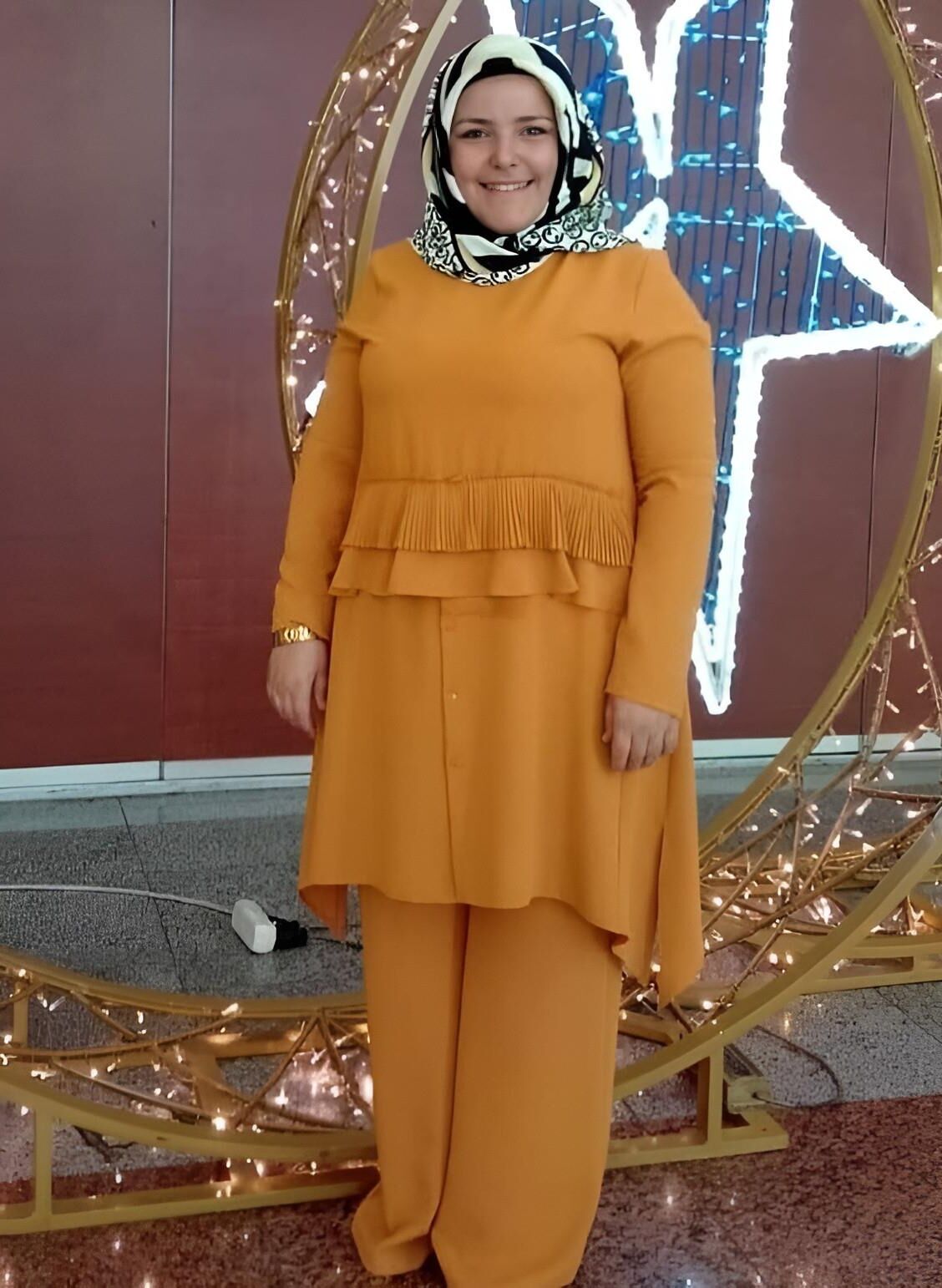 TURKISH SEXY HIJAB 