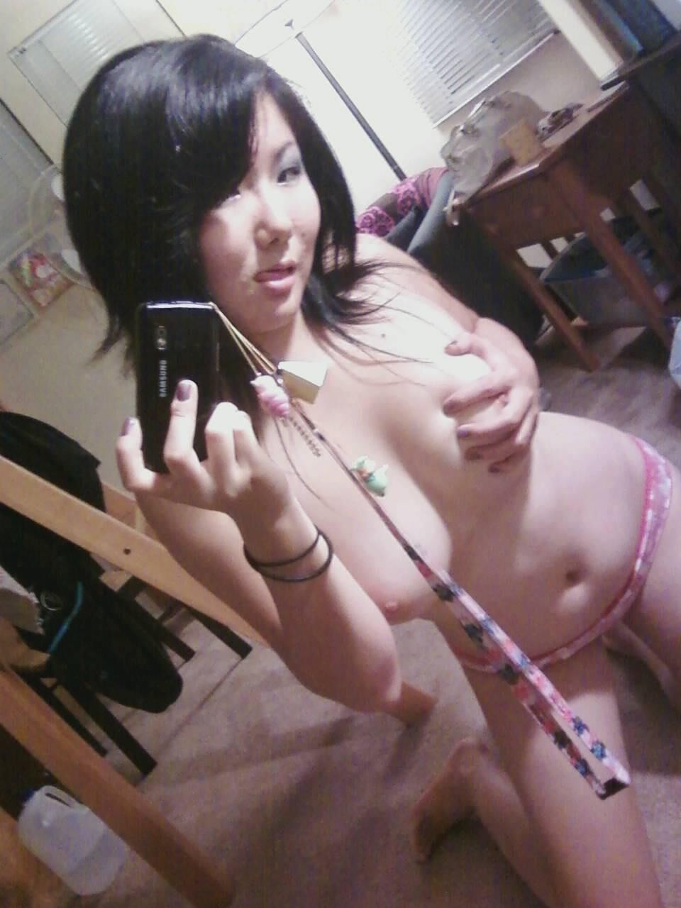 Busty Asian selfie nudes