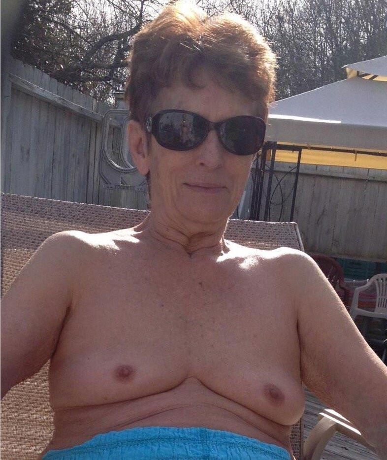 Joan American gilf slut