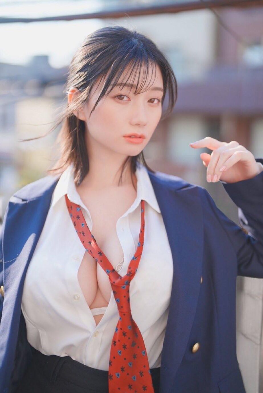 なしヌード：日本人の女の子