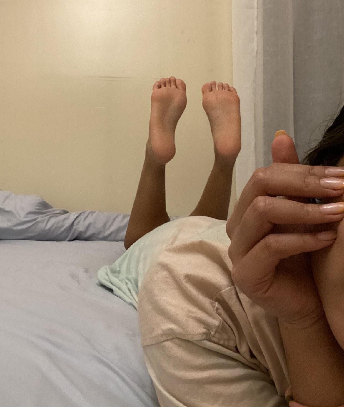 Asian Beauties in the Pose