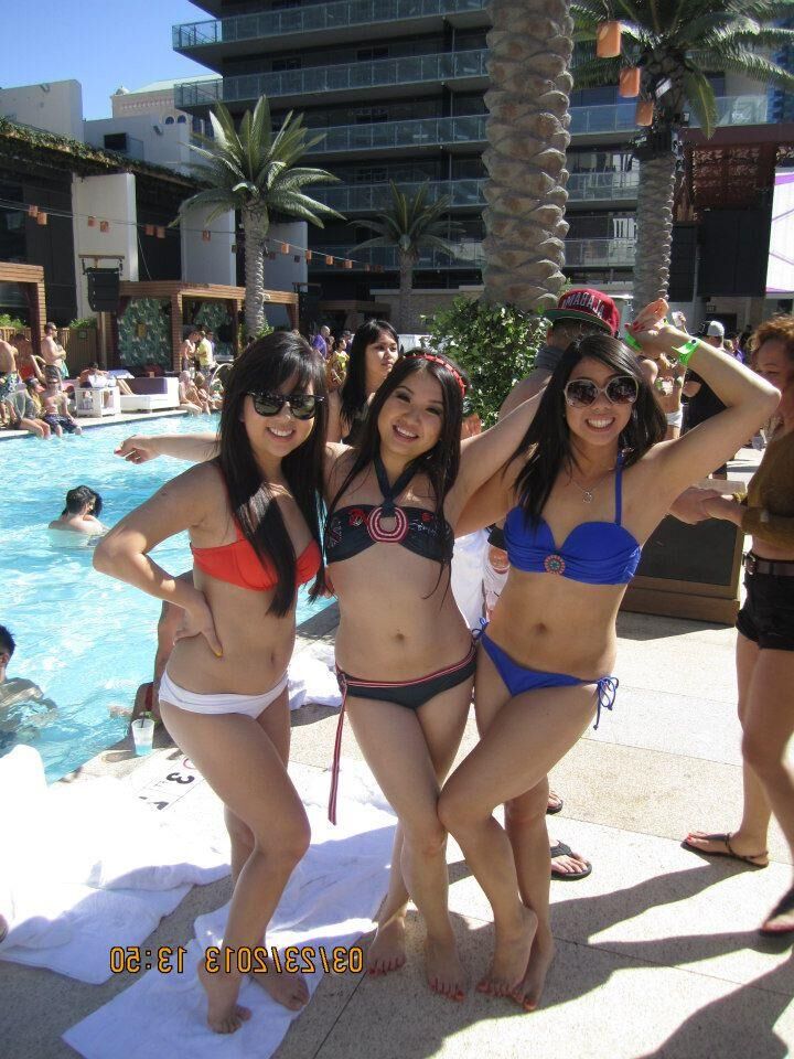 Asian bikini slut with her friends