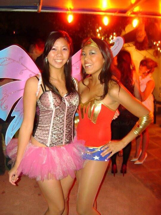 Asian bikini slut with her friends