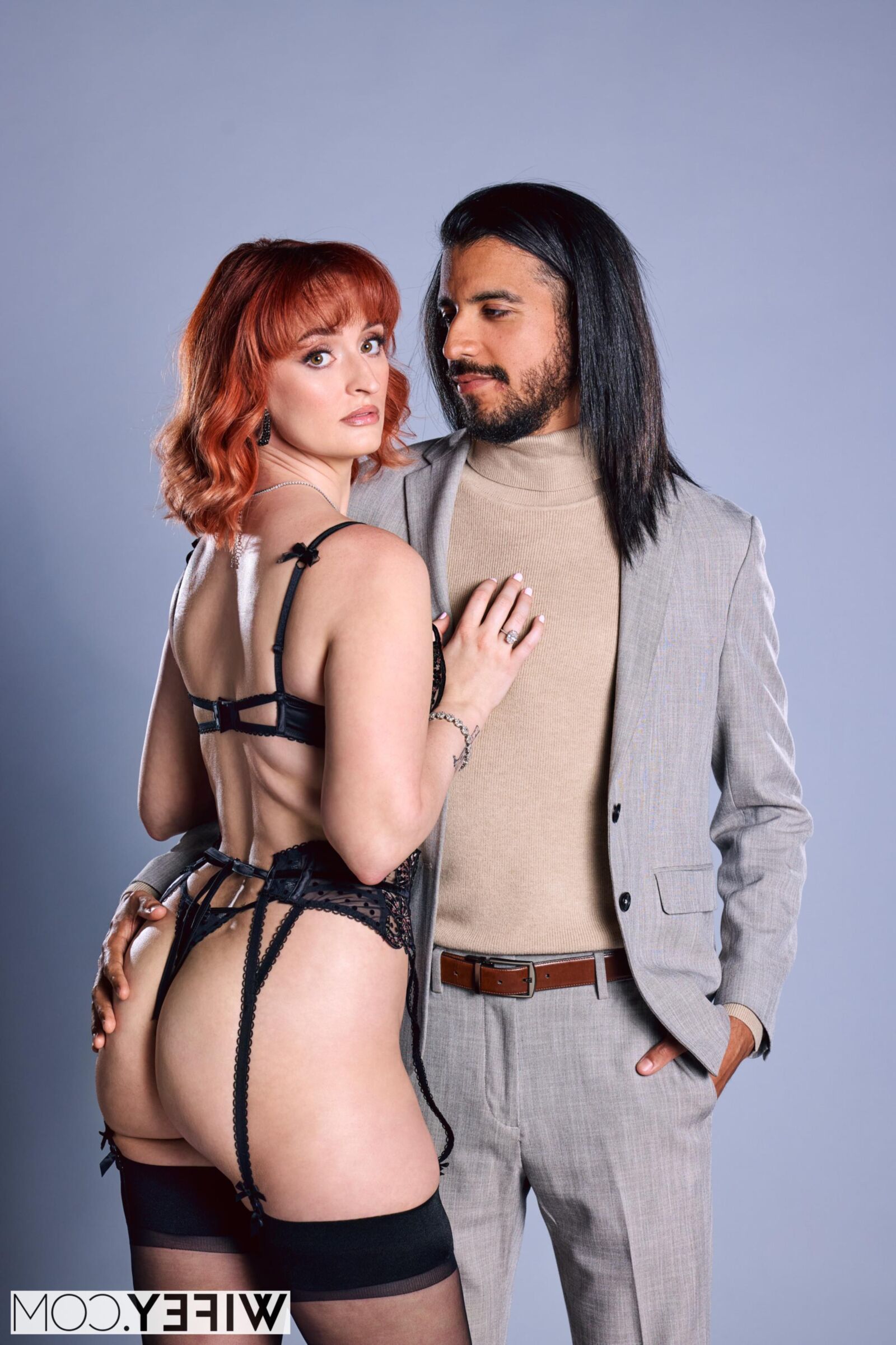 Queen Mirage yo Married MILF Takes Huge BBC