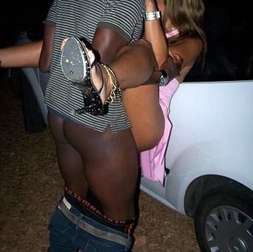  White Women Submissive to Black Men
