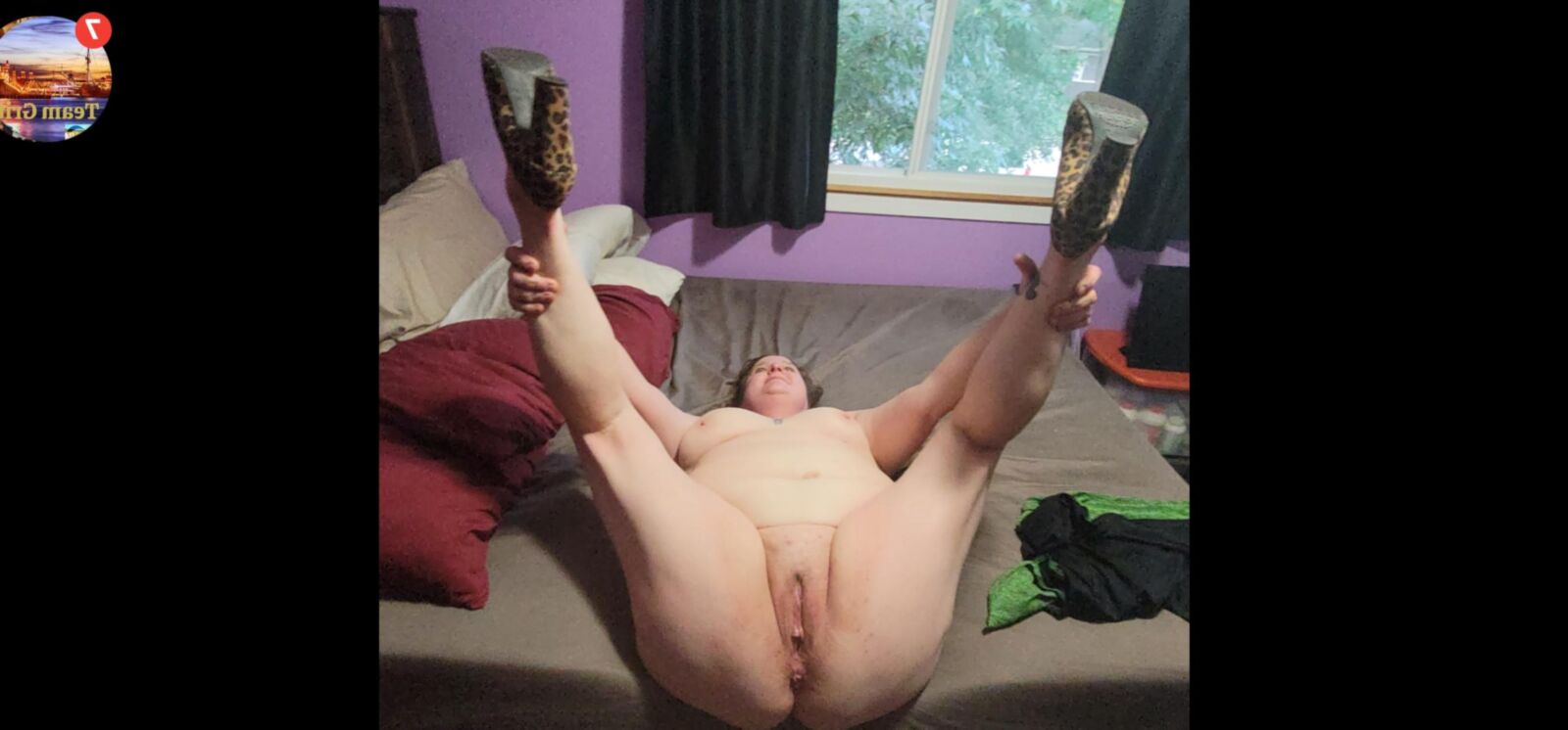 Awesome dick in the shitter type white bitch