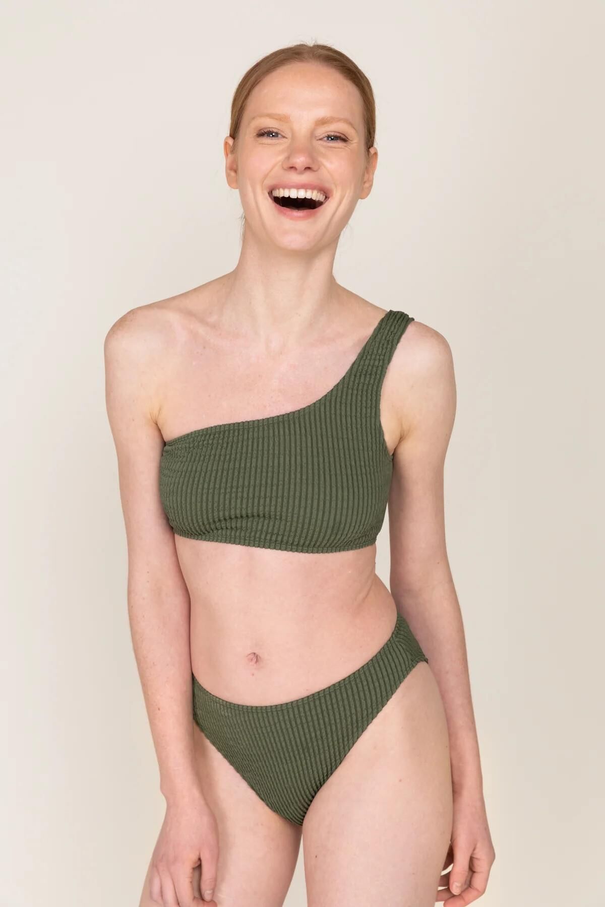 Sexy model Tina