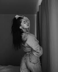 Kwinie Kim_Russian Hure