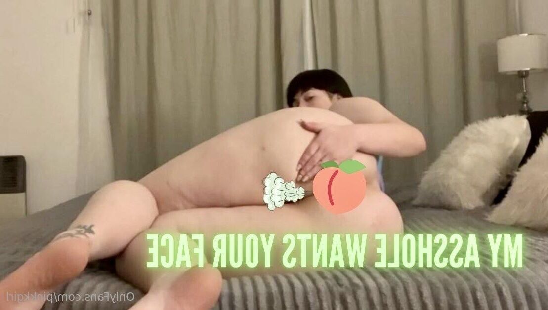 Sweeties Huge Ass Big Boobs Gorgeous Latina Farting Girl Mixed H
