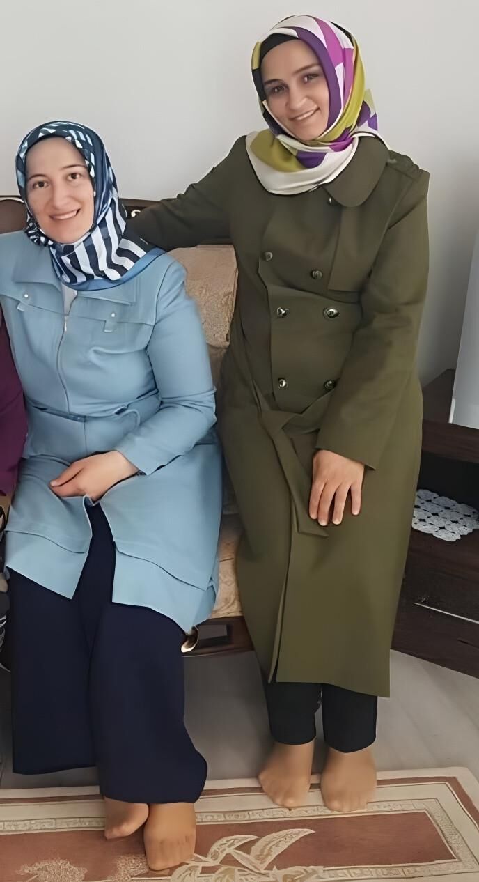 VINTAGE TURKISH HIJAB SEXSI PHOTO 
