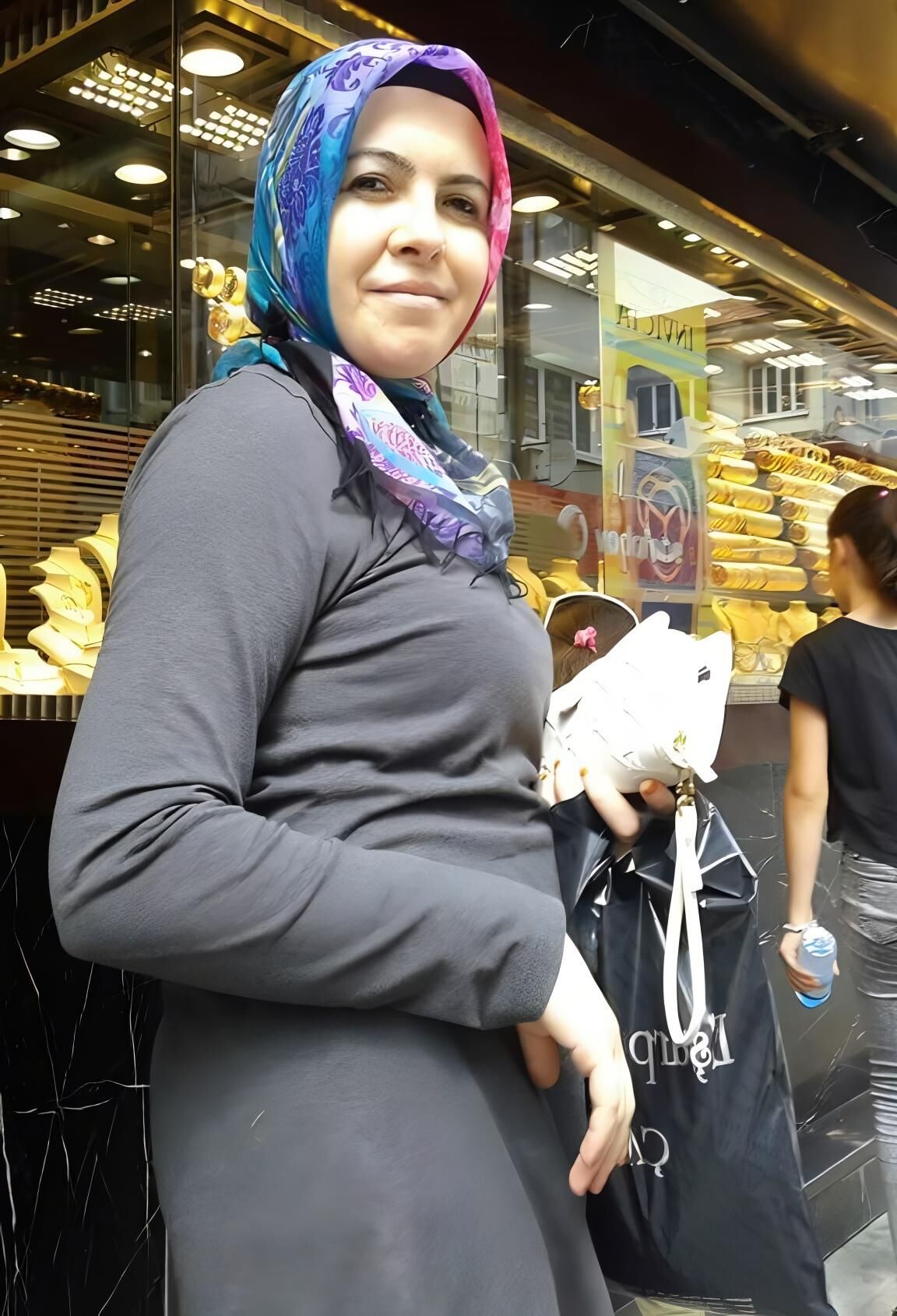 VINTAGE TURKISH HIJAB SEXSI PHOTO 