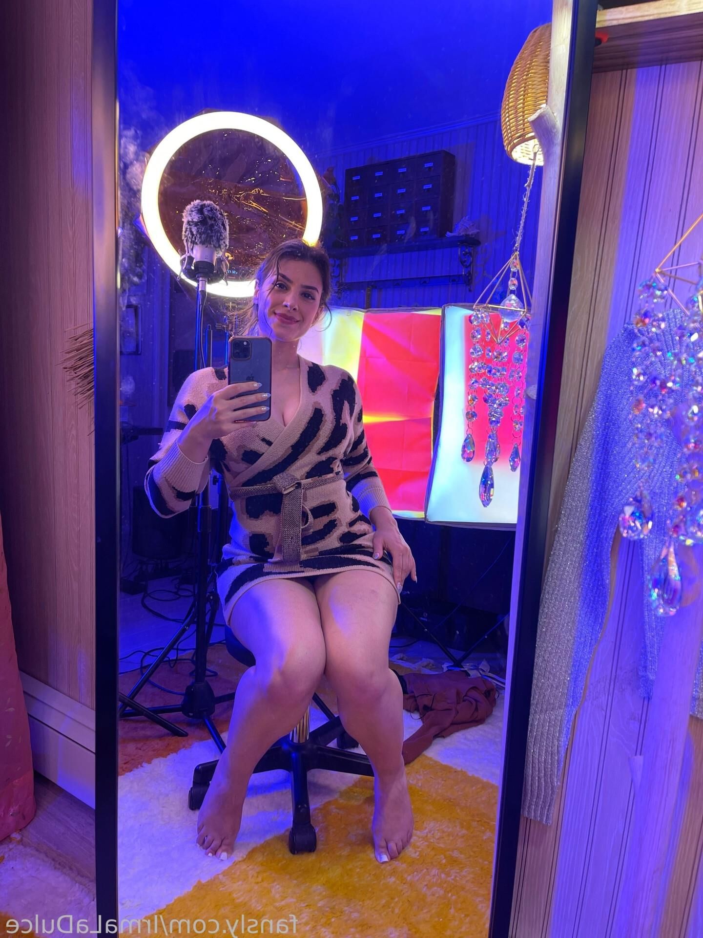 Irma La Dulce ASMRtist with fansly etc. Teasing Latina Pawg