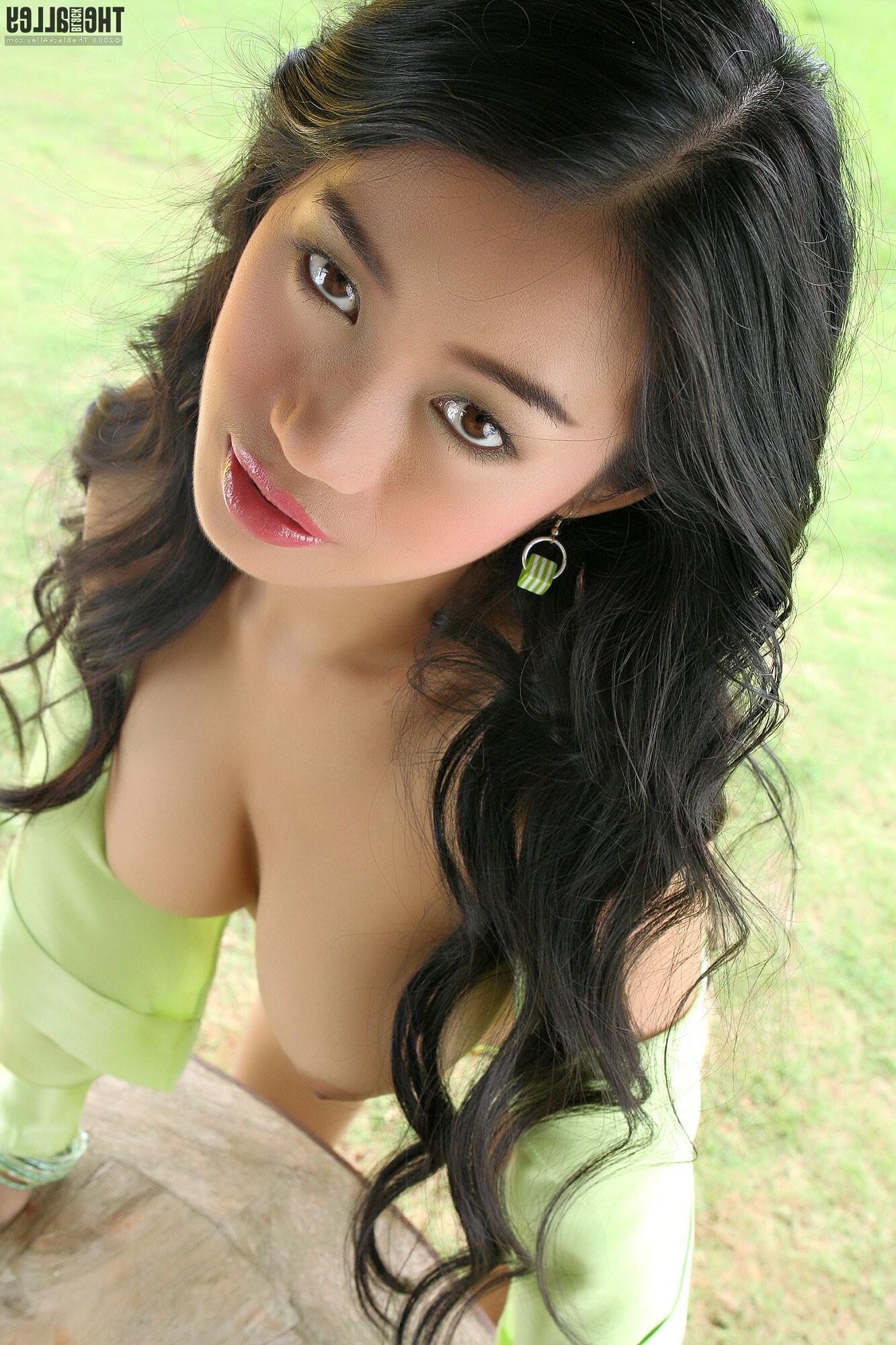 アジアの美しさFeng Mei Z Green