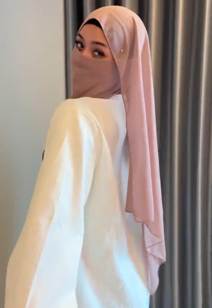 Muslim Girls VI