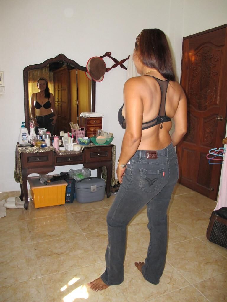 JOoy Asian Amateur Wife 