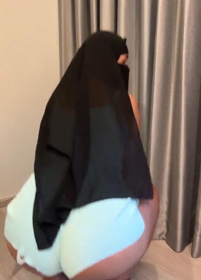 Muslim Girls VI
