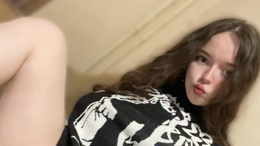 Este russo slimthicc