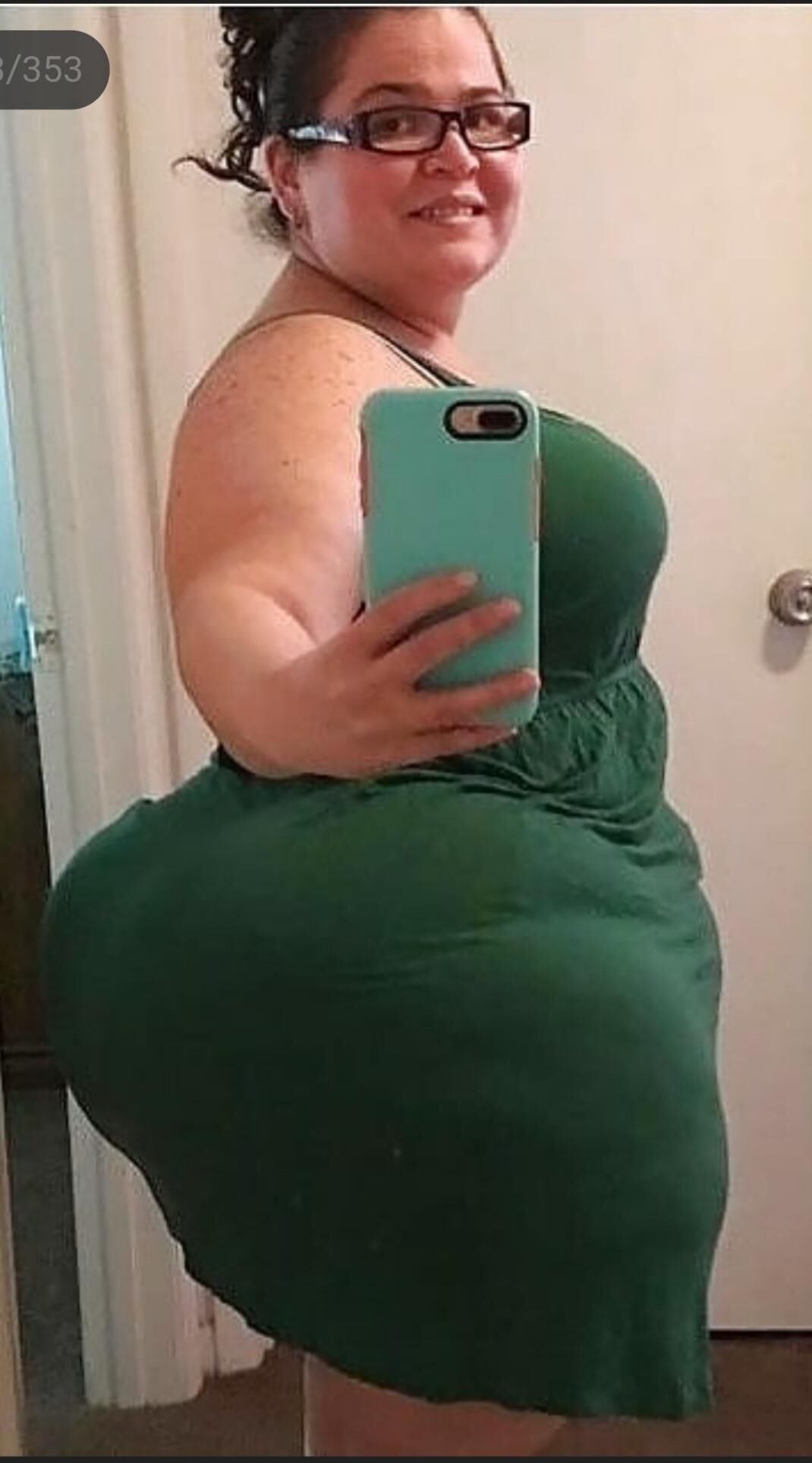 Latinas eu iria cavar fundo e duro