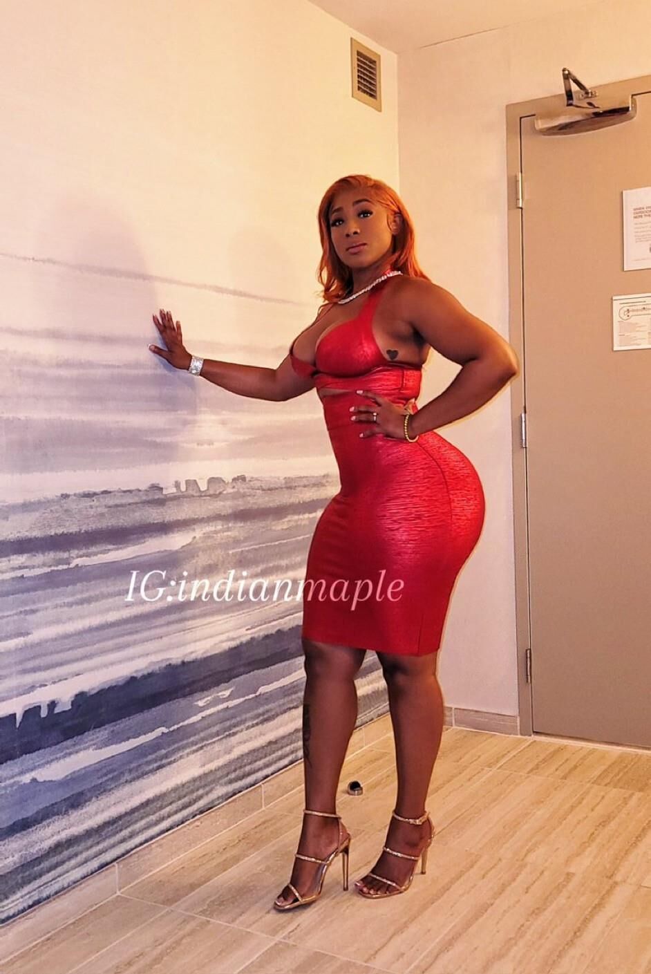 IndianMaple (Roxy Reynolds Jr)