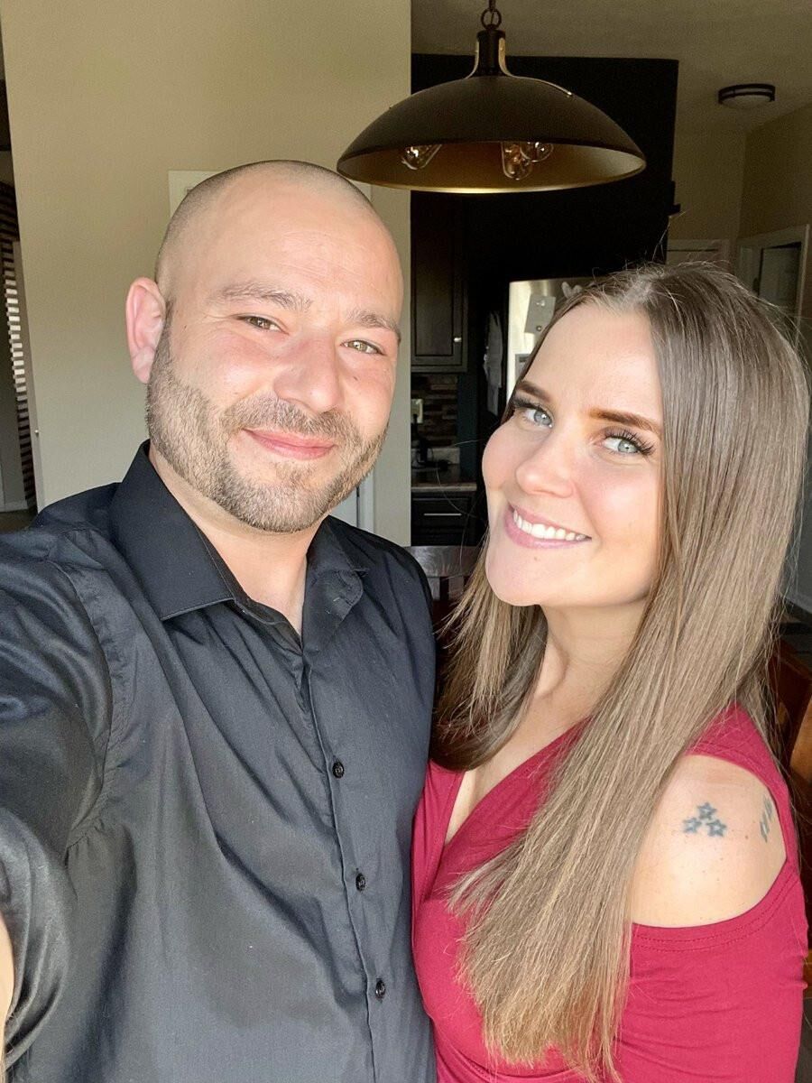 Dakota (¿o Indiana?) Hotwife