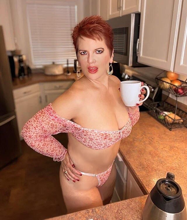 The Big Tits MILF Collection Vol 