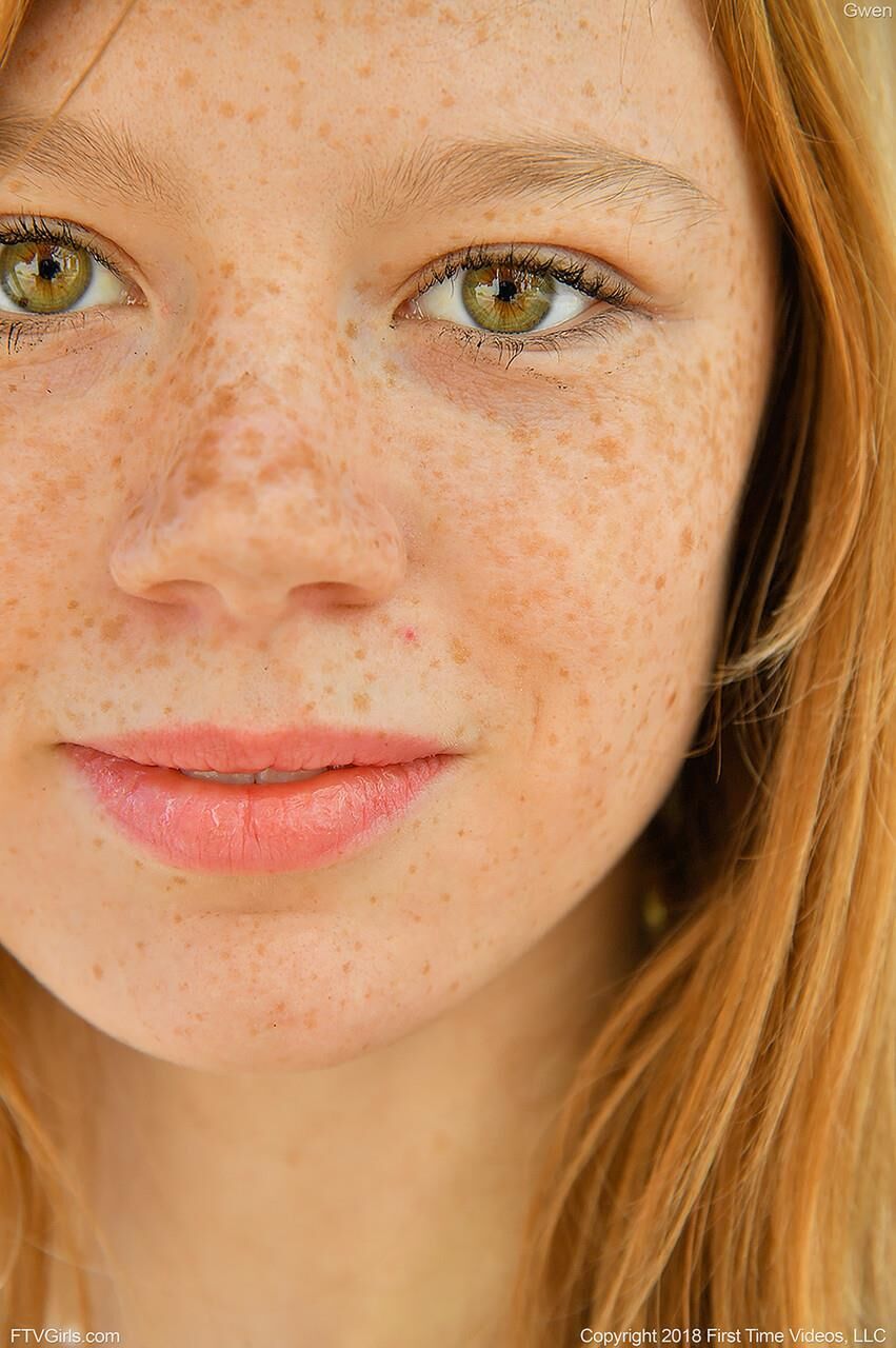 Mia Collins
