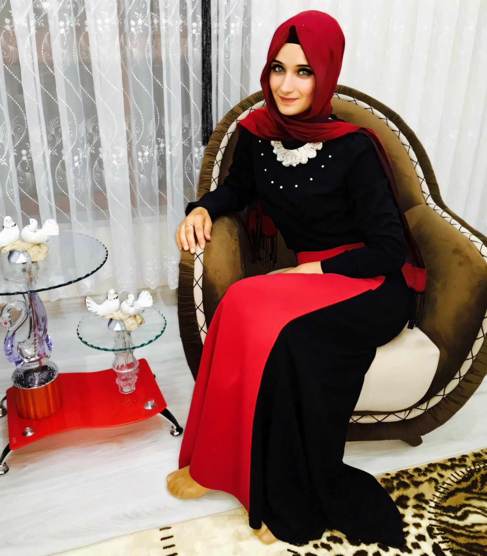 VINTAGE TURKISH HIJAB SEXSI PHOTO 