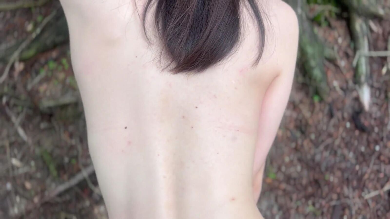 Fille japonaise extérieure