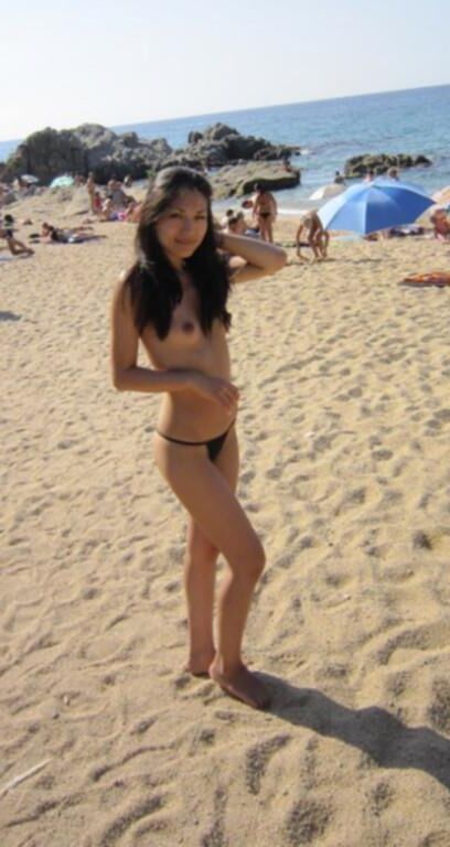Seins et fentes amateurs (asiatique)