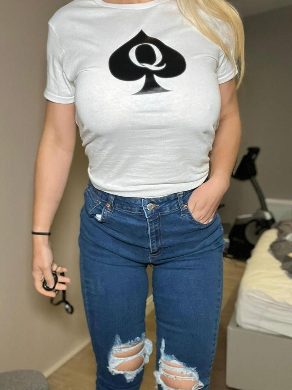 Loira MILF QoS