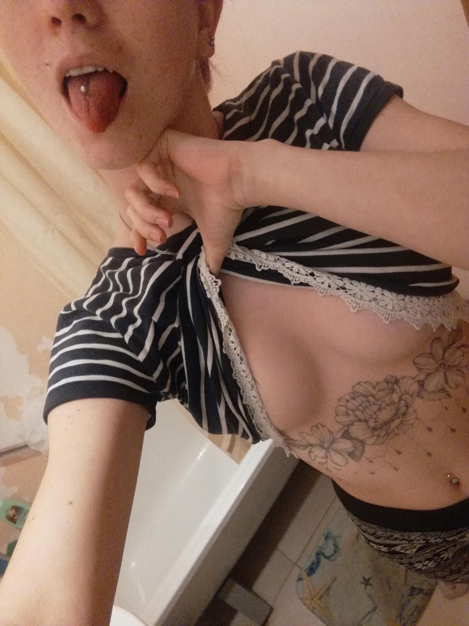 (yo) Salope russe Nastya Krivorenko (Zhdanova)