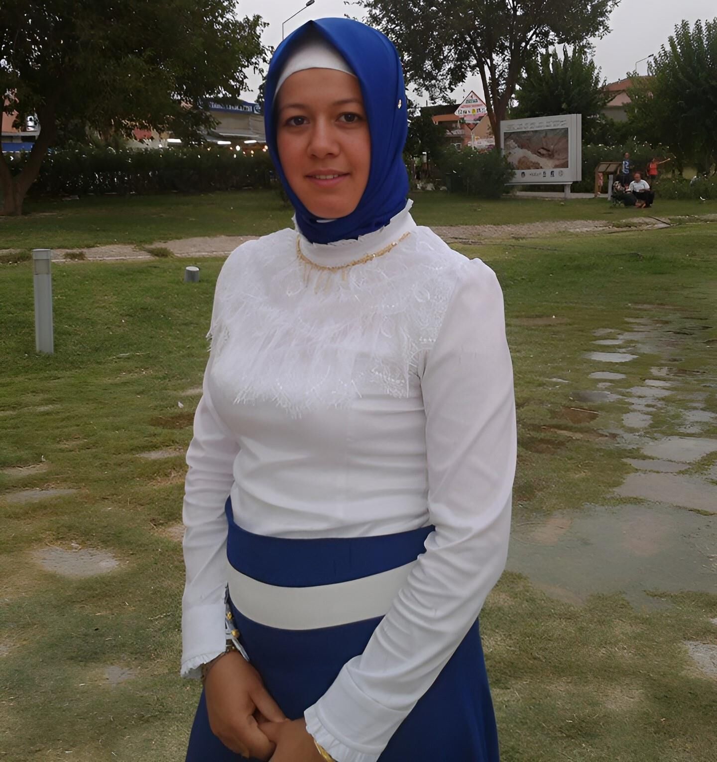 TURKISH SEXY HIJAB 