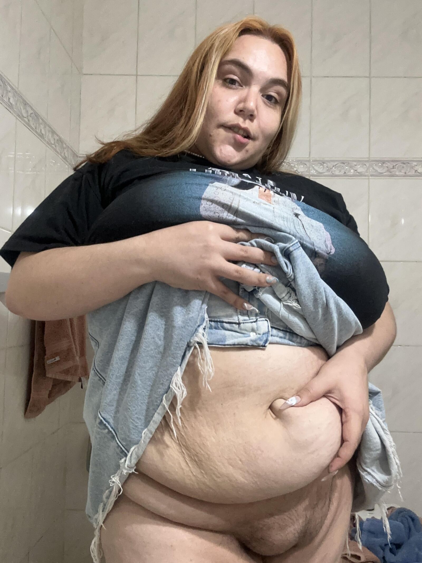 Bbw peau claire latina chatte poilue lola brownie